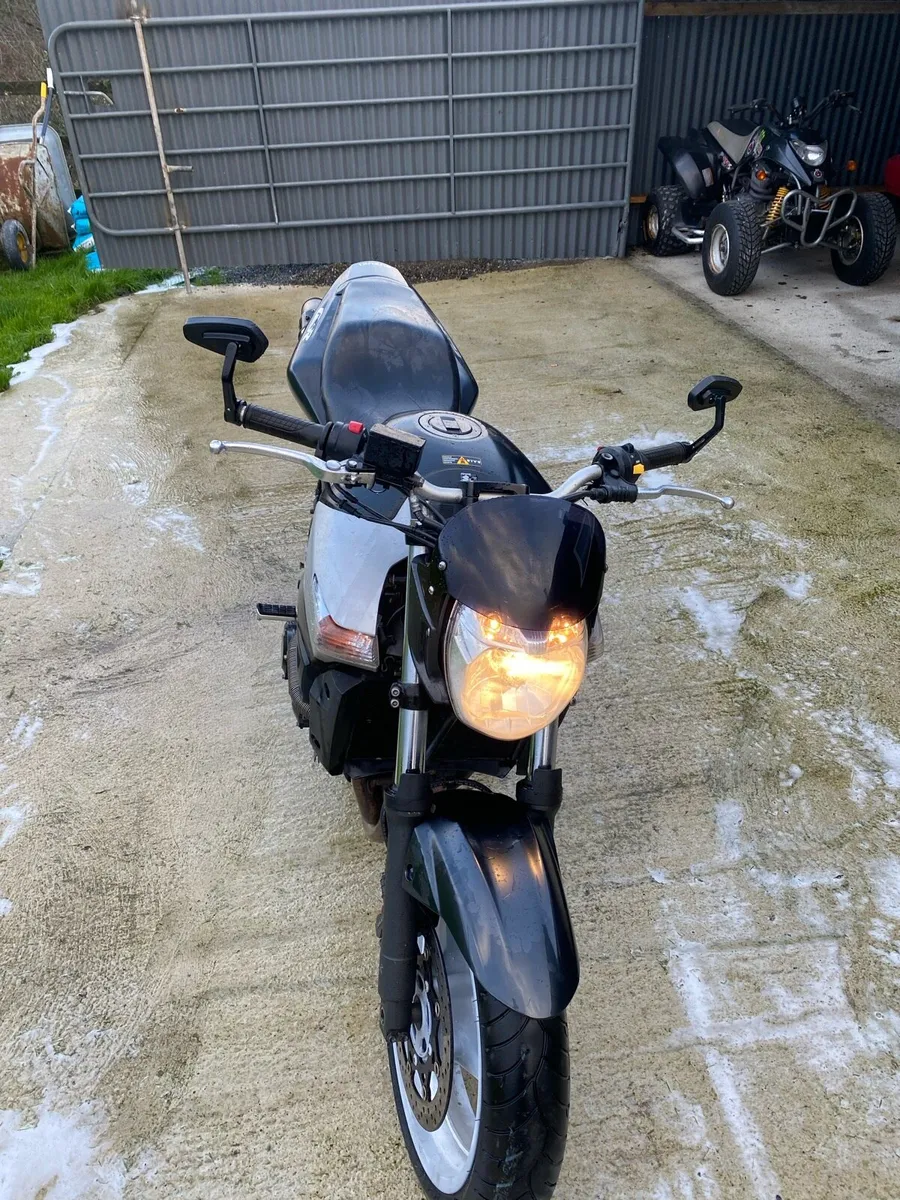 Suzuki GSR600 ( Baby B-King) - Image 2