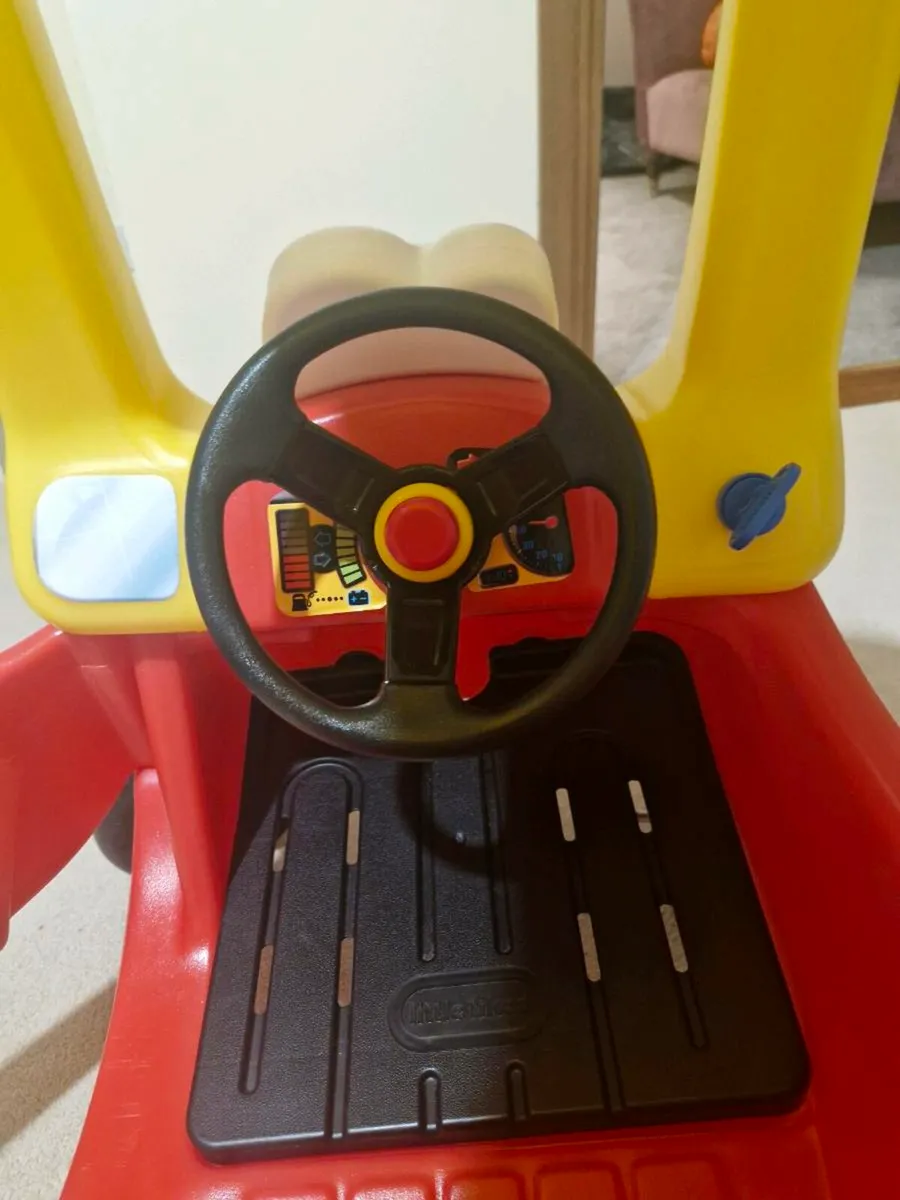 Little Tikes Cozy Coupe Car Classic Ride On - Image 3