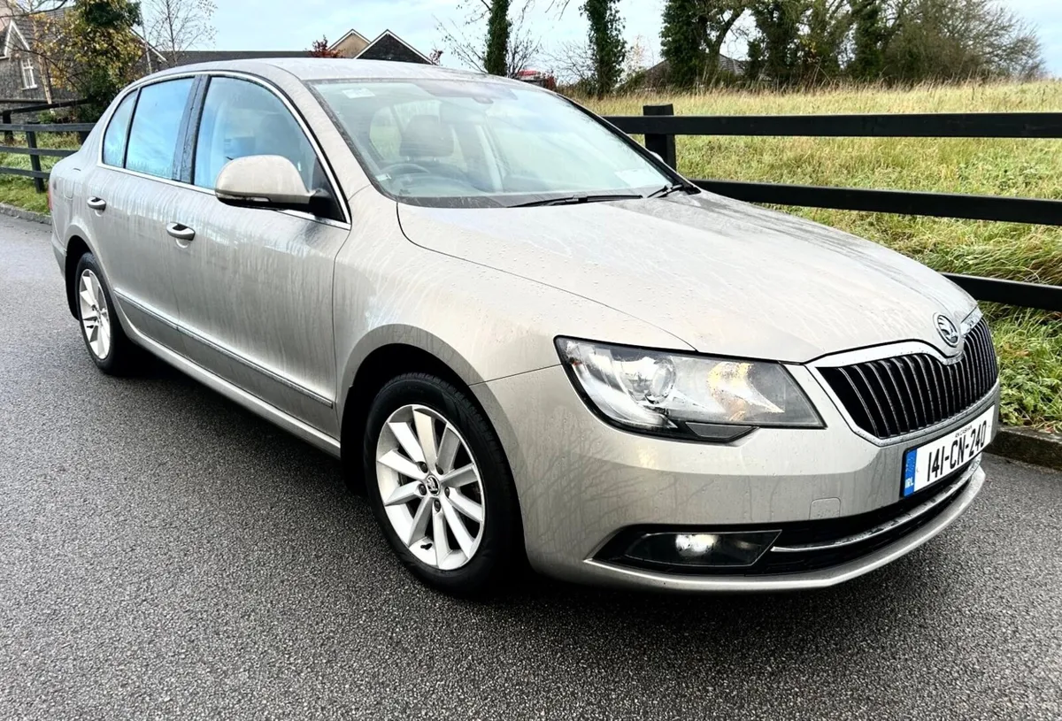 Skoda Superb Ambition 1.6Tdi 2014 Tax March/2026 - Image 1