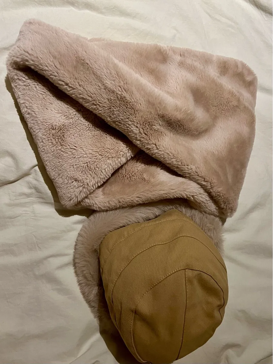 Winter hat and  Scarf Ring - Image 1