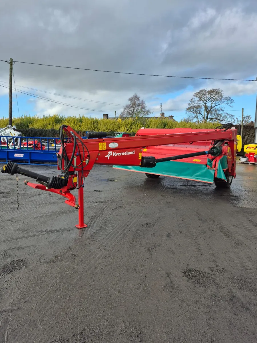 Kverneland 4332LT Trailed Mower - Image 2