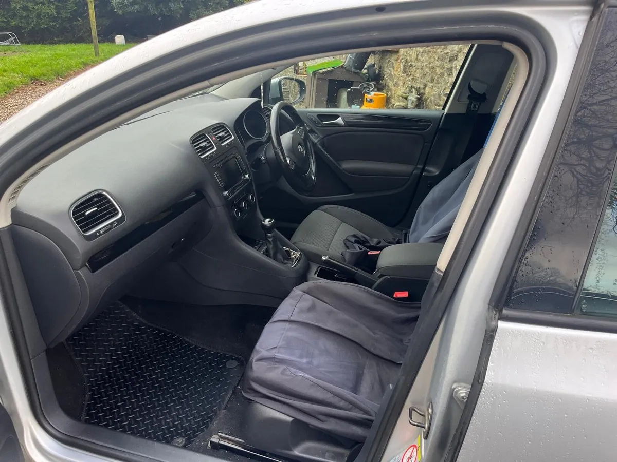 Volkswagen Golf - Image 3