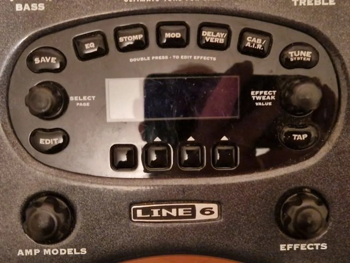 LINE6 Bass Pod XT in Excellent Condition - Image 3