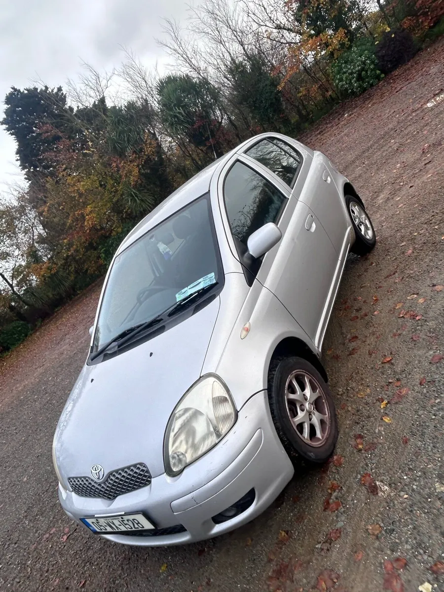 Toyota Yaris nct and tax 06/2026 - Image 4