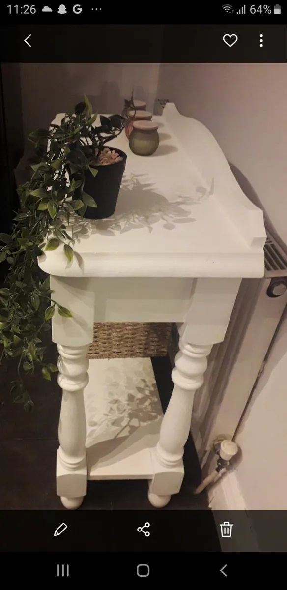 Console table - Image 3