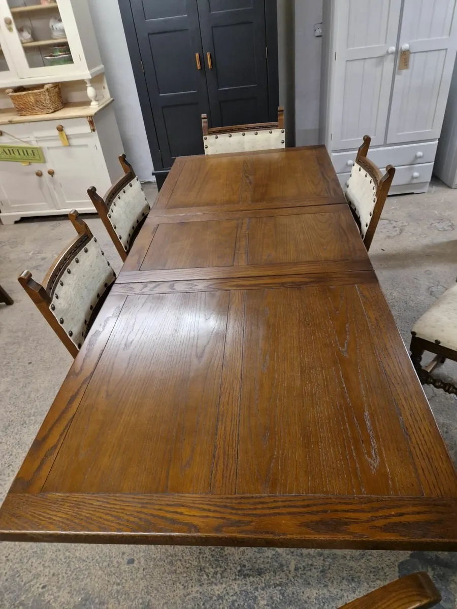 Vintage old charm extendable oak table, 6 chairs - Image 3