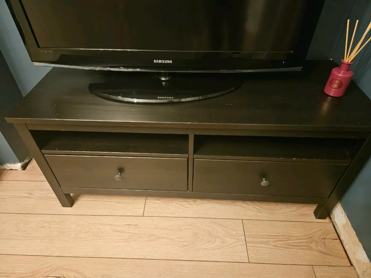 Hemnes TV stand - Image 2