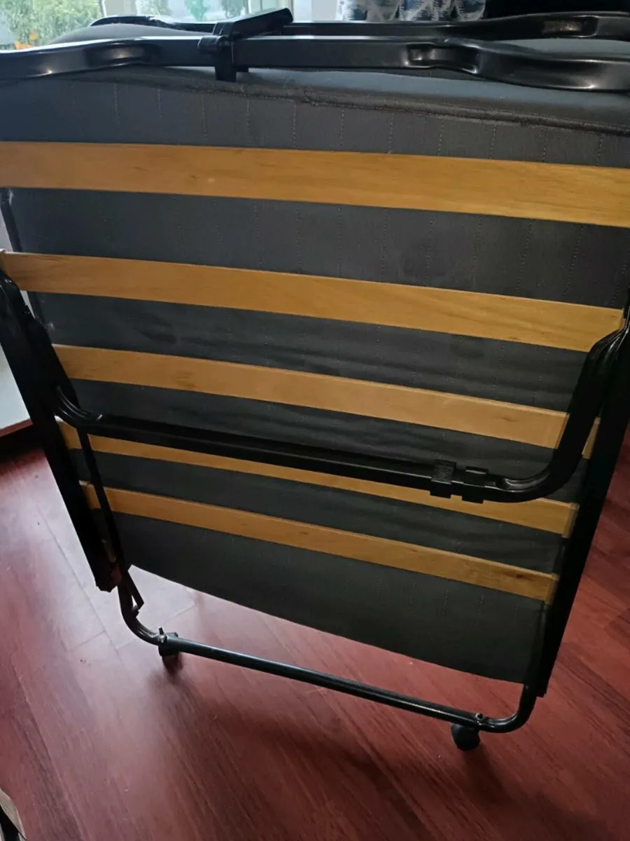 Fold up Bed - Image 4
