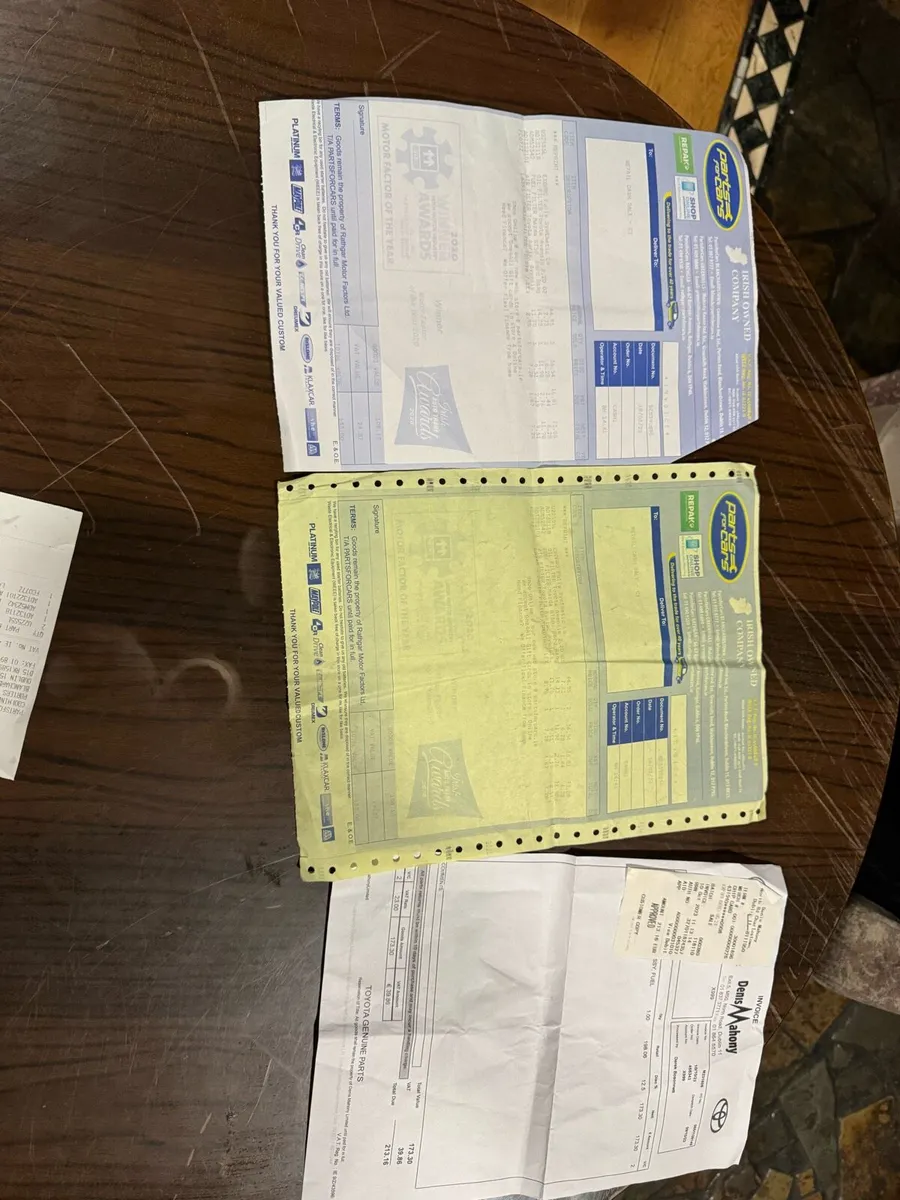 Toyota avenis - Image 3