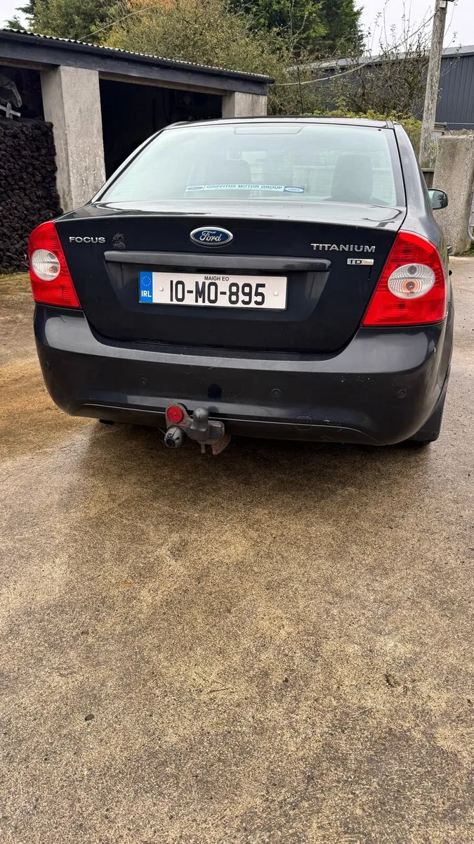 Ford focus 2010 - Image 1
