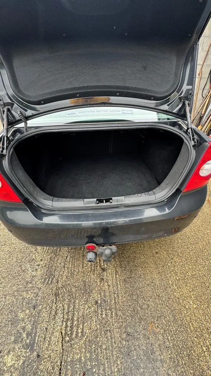 Ford focus 2010 - Image 3