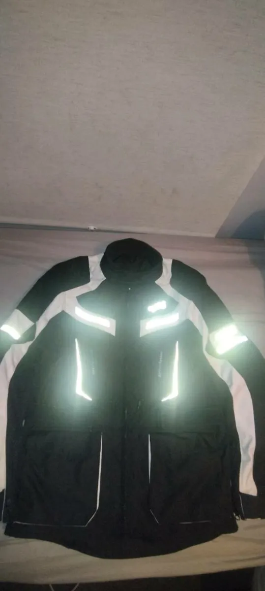 Motorbike jacket - Image 1