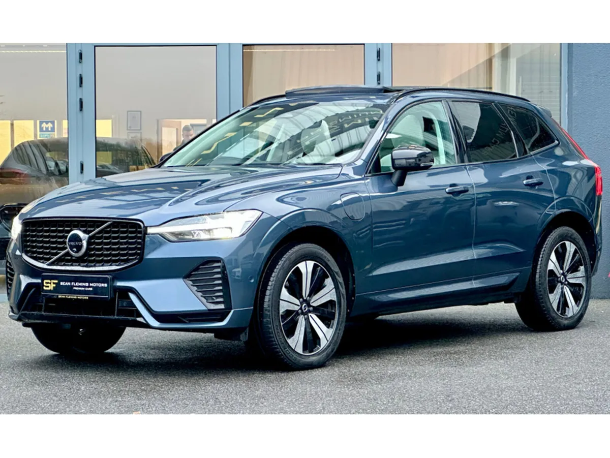 Volvo XC60 + T6 RECHARGE AWD AU PLUS - Image 2