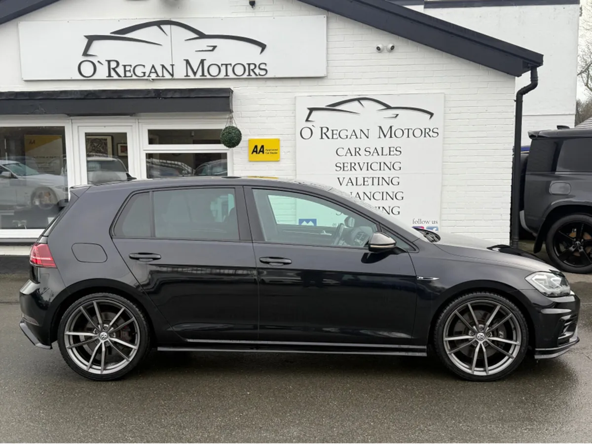Volkswagen Golf (182) GOLF-R 2.0 TSI 310 BHP - Image 2