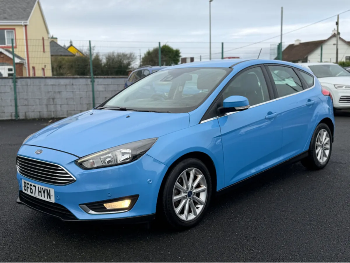 Ford Focus TITANIUM TDCI - Image 3