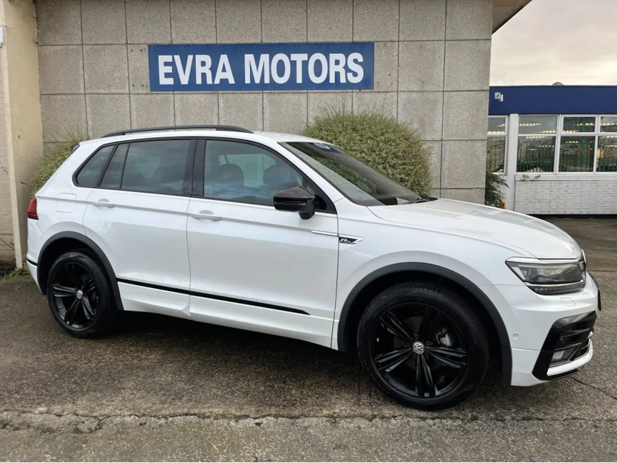 Volkswagen Tiguan R-LINE 4MOTION AUTOMATIC 2.0 DIE - Image 3