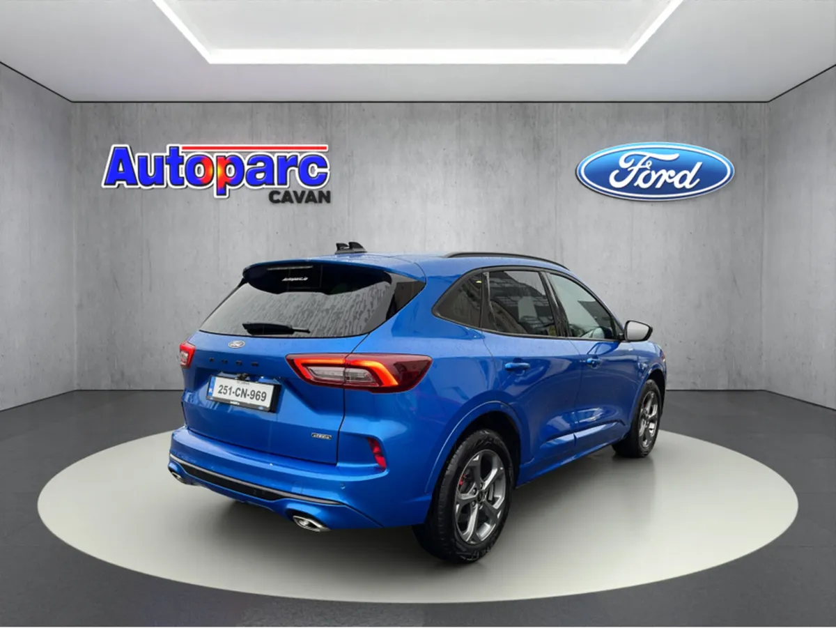 Ford Kuga ST-LINE 5DR 2.5HEV225 S6.2 - Image 3