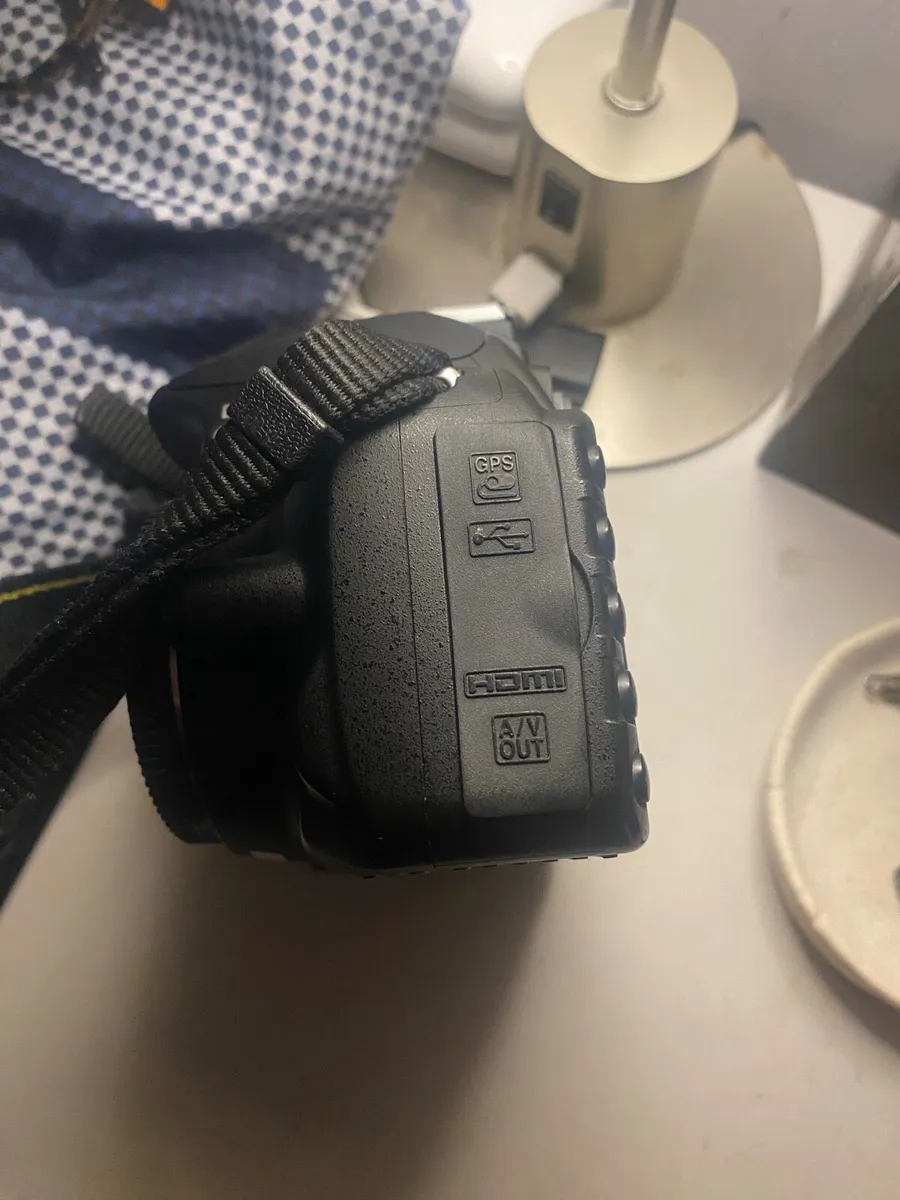 Nikon D3100 (with photos for reference) - Image 3