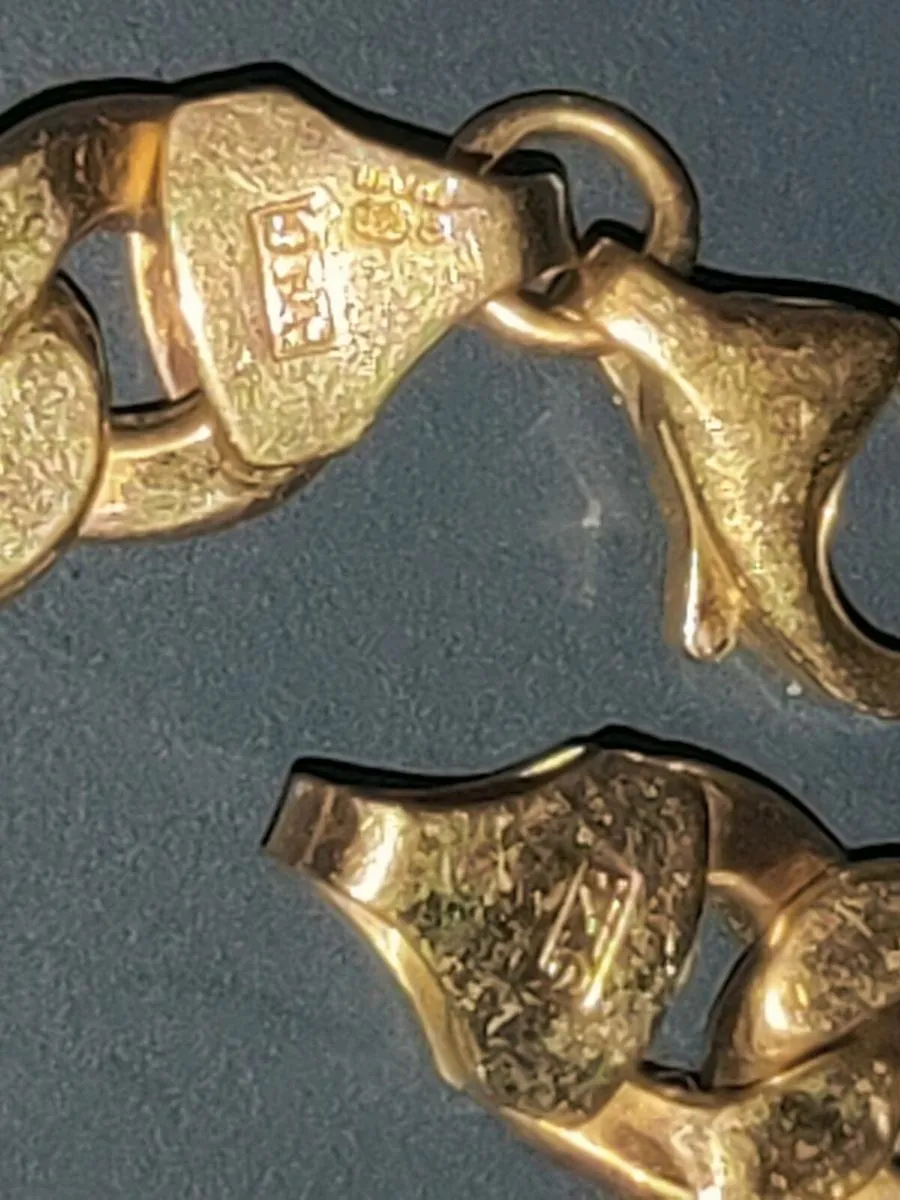 CHUNKY CLUB LINK, 9CT Gold 6.82 Gram 8"Bracelet ! - Image 2