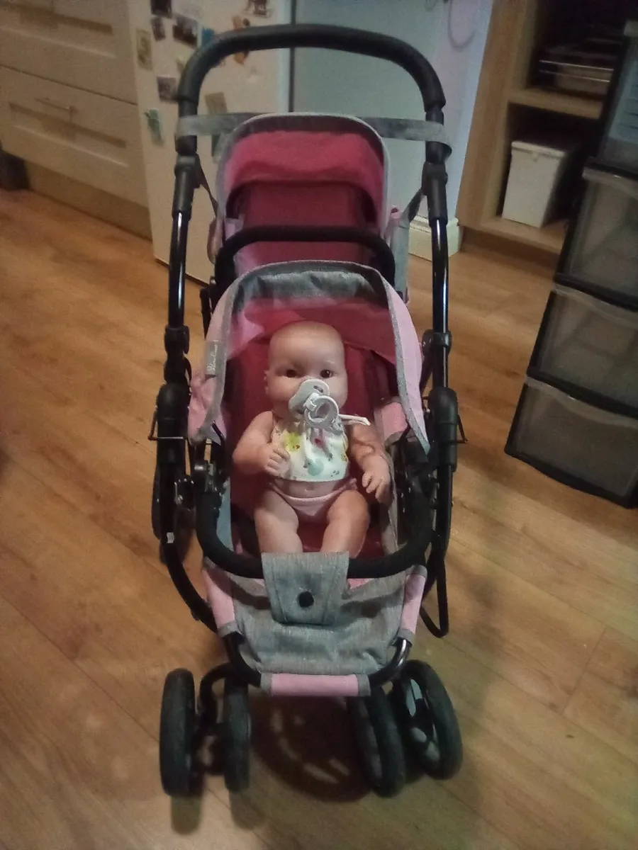 prams and buggies - Image 2