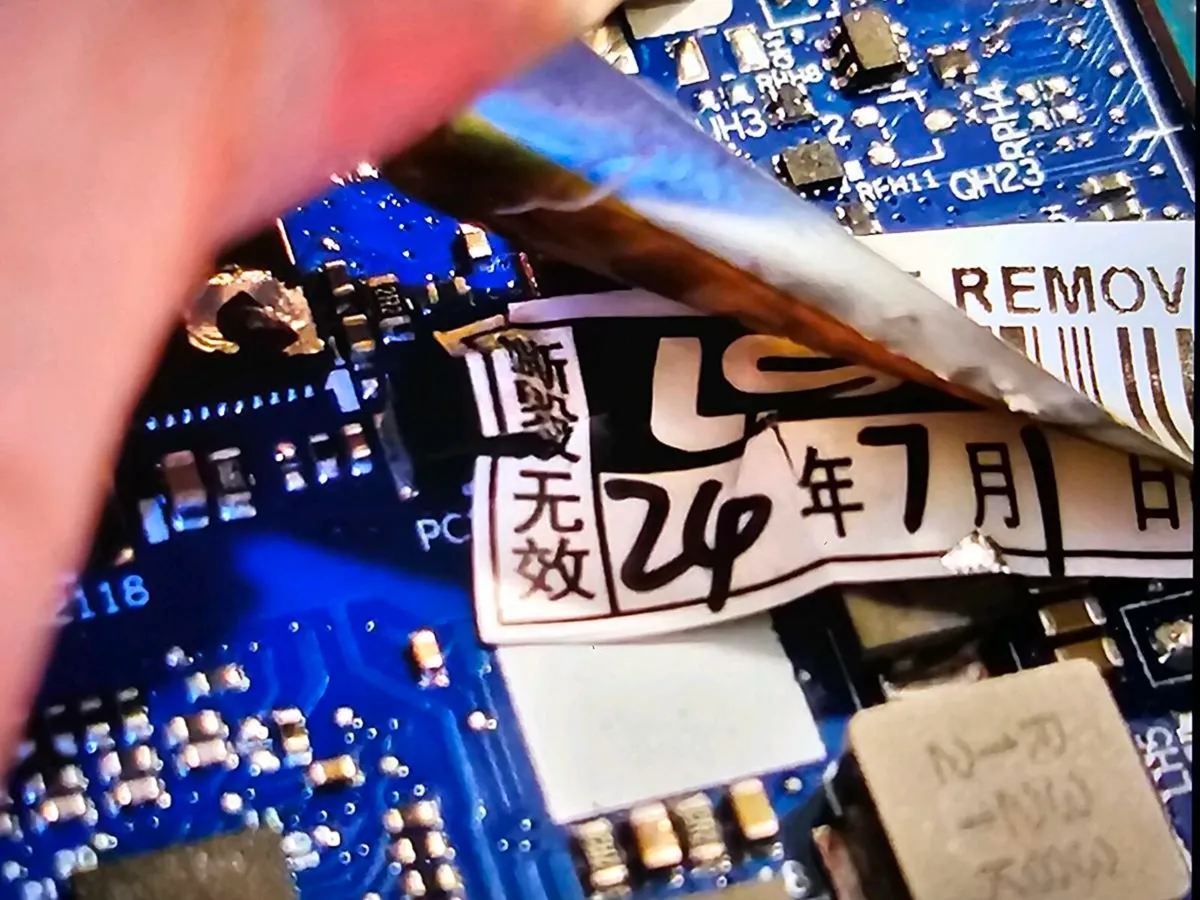 Lenovo Legion 5 Pro i7 RTX 3070 for repair - Image 4