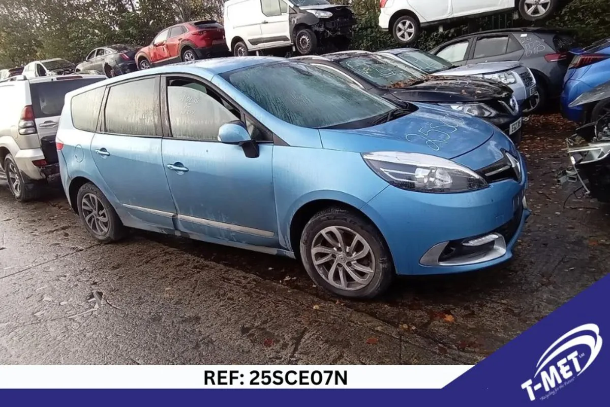 2013 RENAULT SCENIC BREAKING FOR PARTS - Image 3