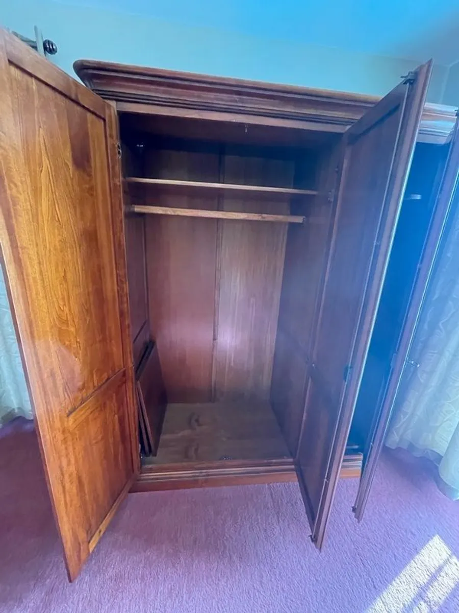 Beautiful Triple Door Wood Wardrobe-Cherry finish - Image 3