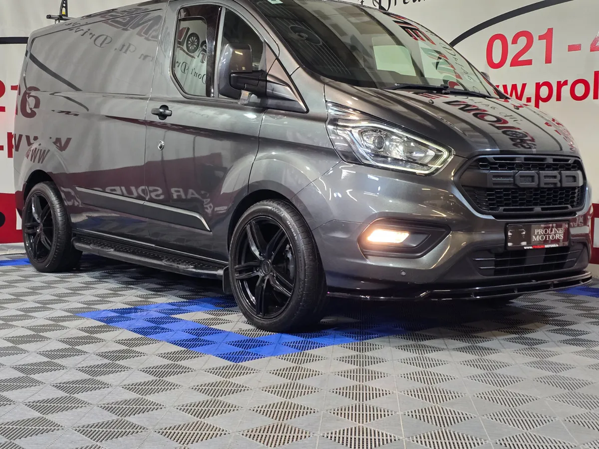 🔥FORD TRANSIT CUSTOM 2.0 130BHP🔥 - Image 4