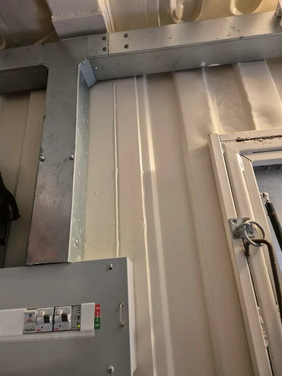 Changing Room  / Business Container - Image 3