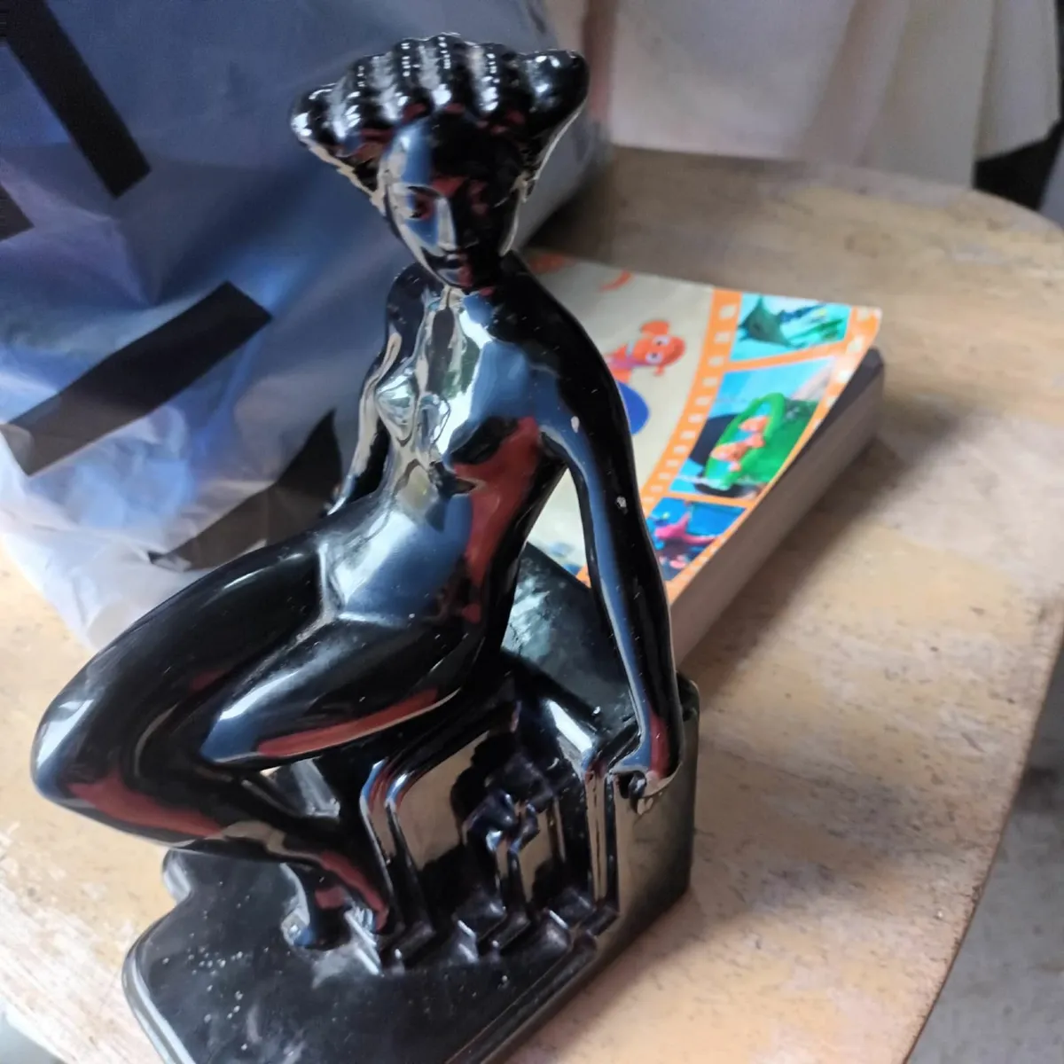 Vintage Art Deco porcelain Bookends - Image 2