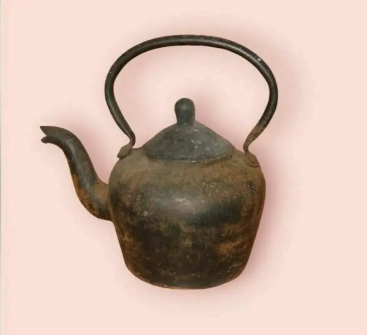 Victorian Cast Iron Kettle - Image 2