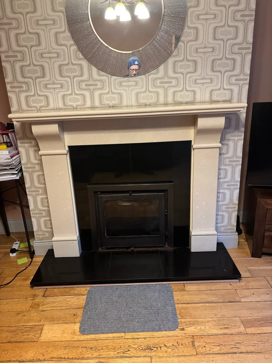 Marble fireplace and surround - Image 2