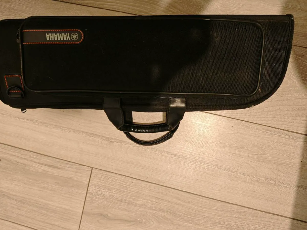 Yamaha ytr 23330 gold BB trumpet - Image 2