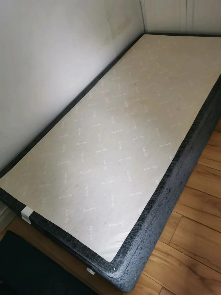 Otterman single bed base - Image 1