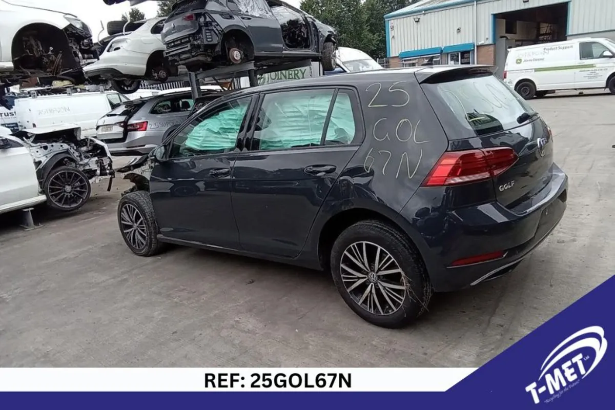 2018 VOLKSWAGEN GOLF BREAKING FOR PARTS - Image 1