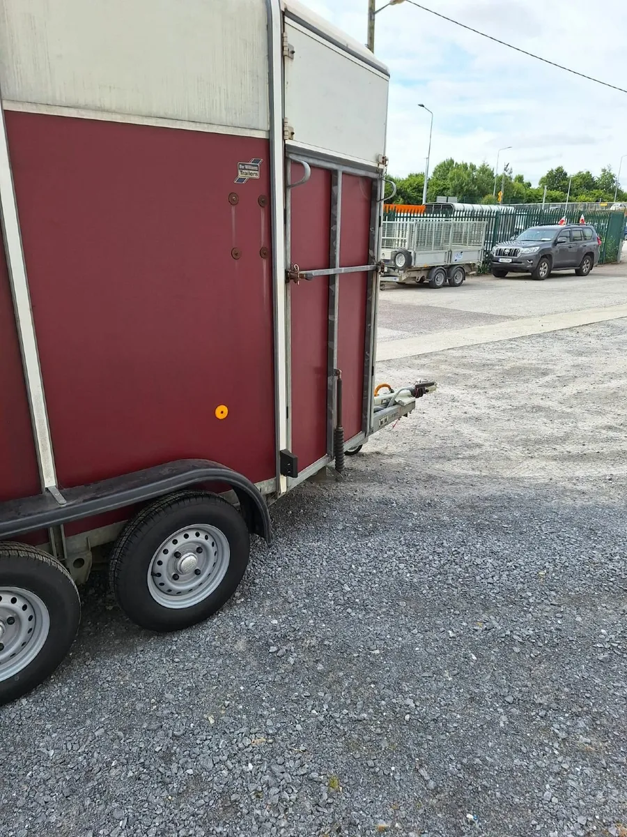 Ifor Williams HB 505 As new - Image 3