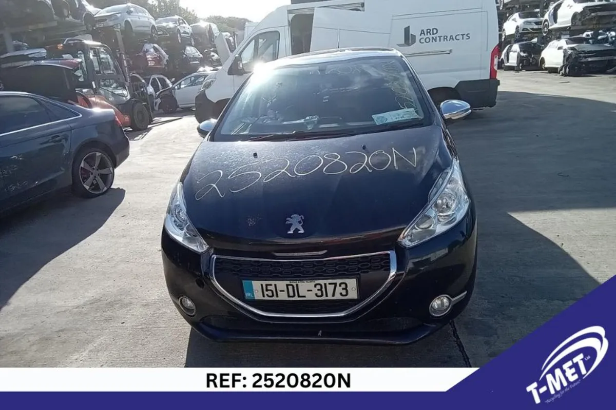 2015 PEUGEOT 208 BREAKING FOR PARTS - Image 2