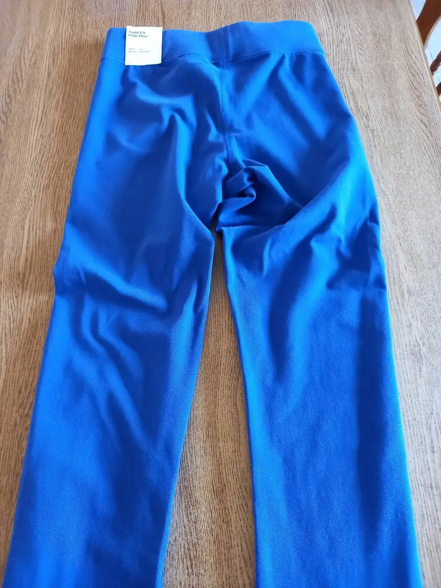 New-Nike Leggings - Image 4