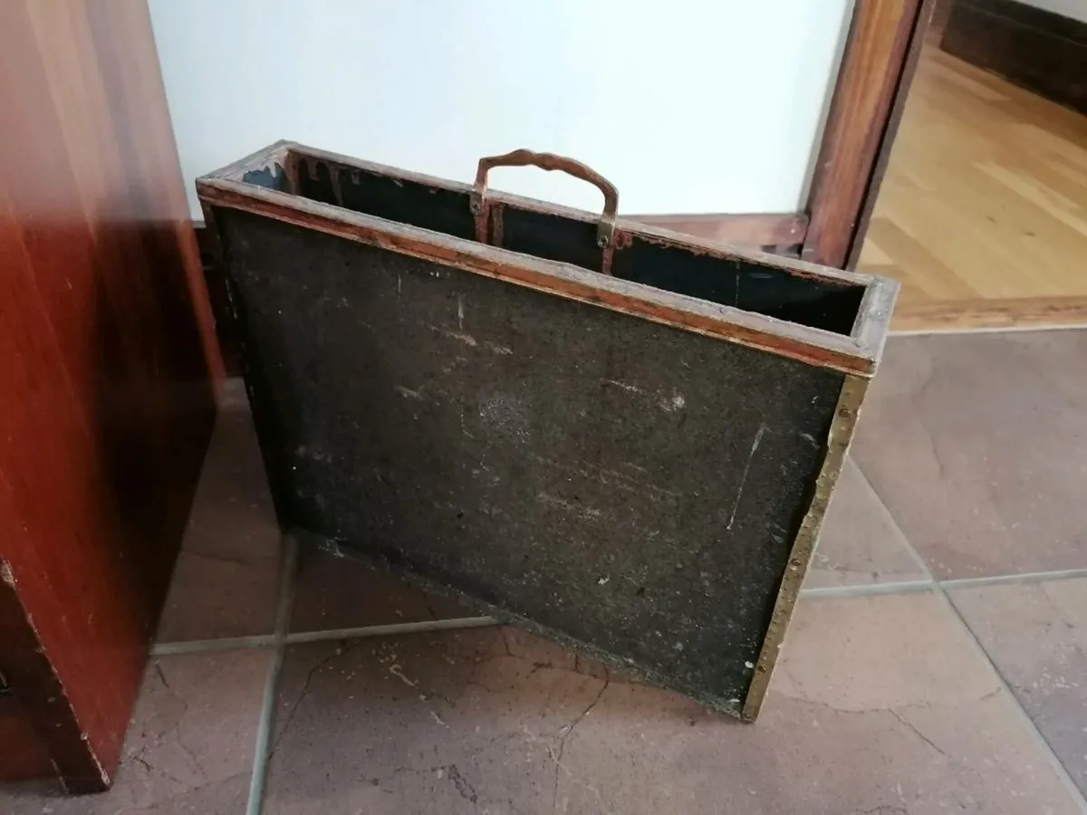 Vintage Magazine Rack - Image 4