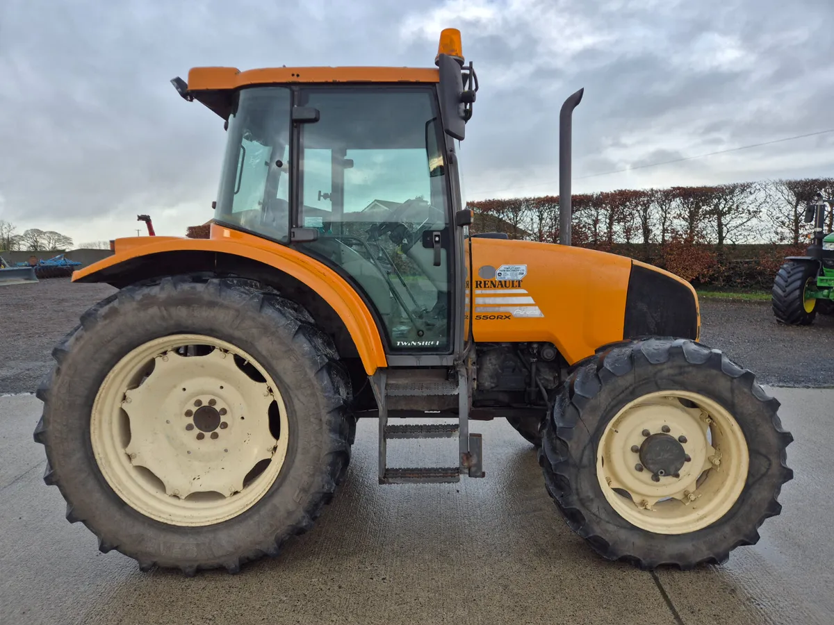 Renault Ares 550RX 1997 - Image 3