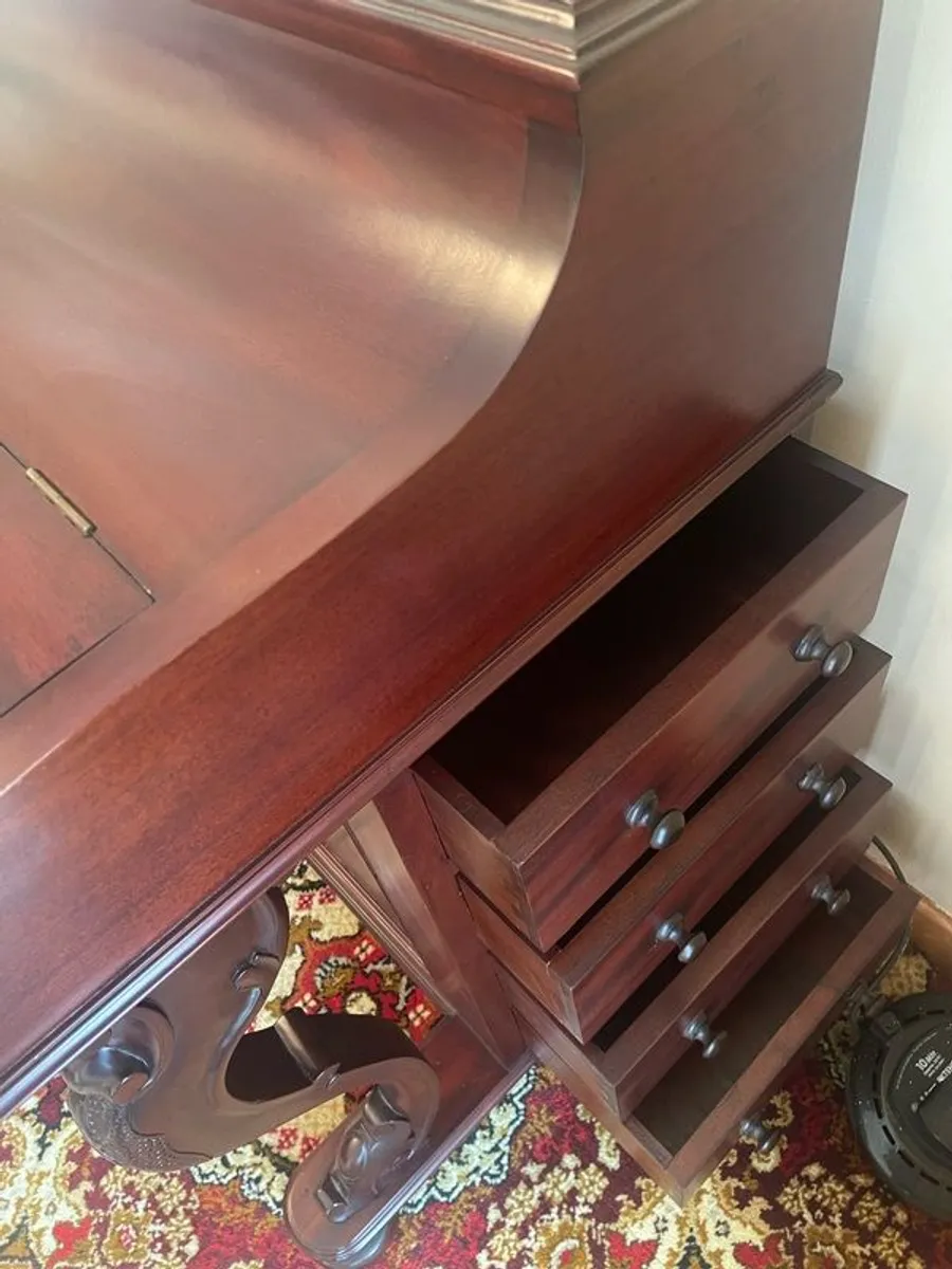 Davenport/Captains Artist DESK with Pop up Hidden Compartments with Art Easel - Image 4