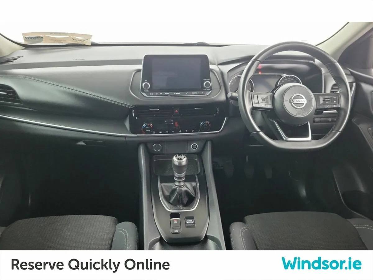 Nissan Qashqai 1.3 PET MILD HYBRID SV - Image 3