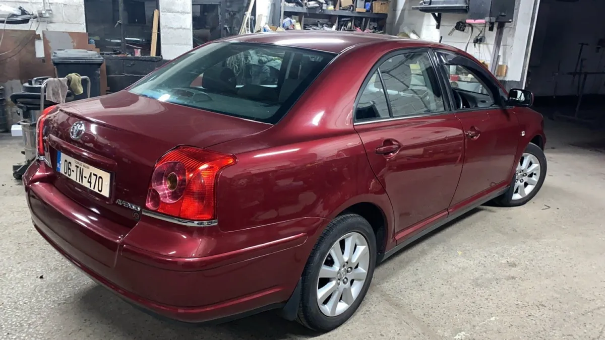 Toyota avensis - Image 3