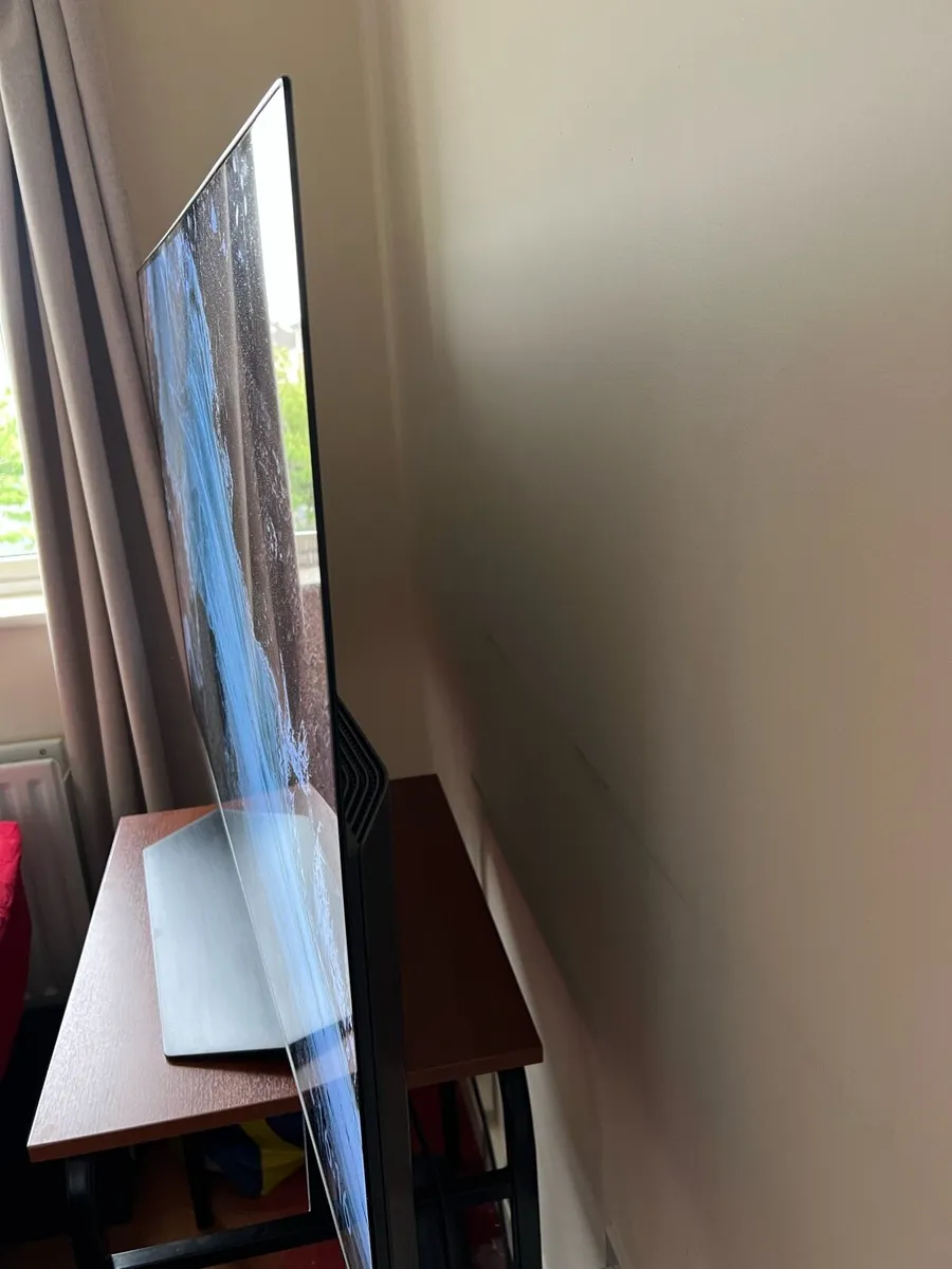 LG 55 inch 4k oled tv B3, pristine new - Image 2