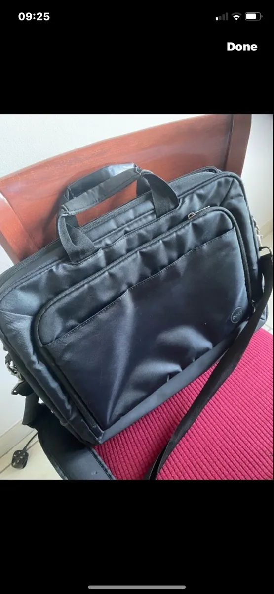 Dell Expandable Laptop Bag/ Briefcase - Image 1
