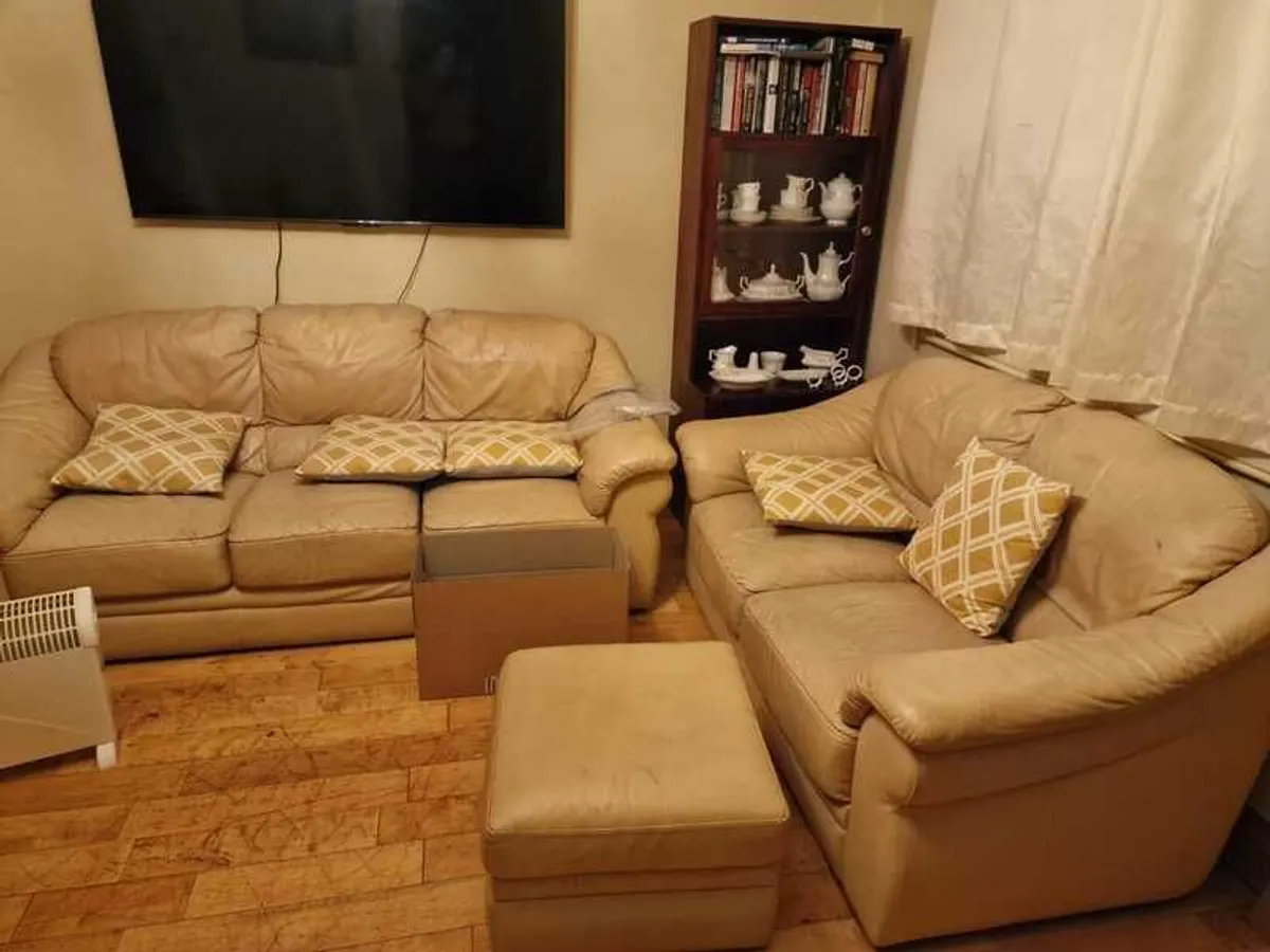 Free Couch To Takeaway - Image 1