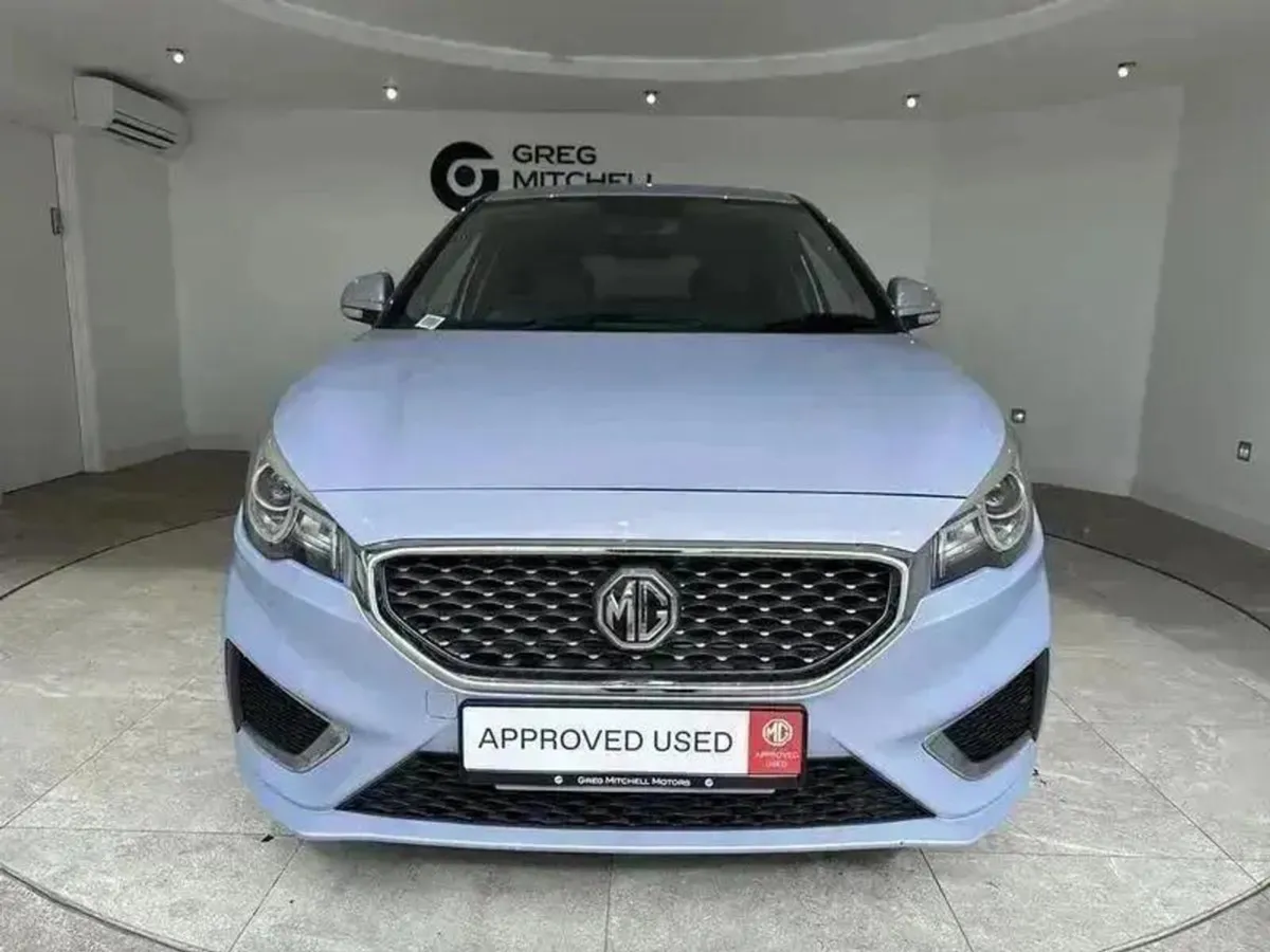 MG MG3 1.5 Vti-tech Exclusive 5dr  navigation - Image 2