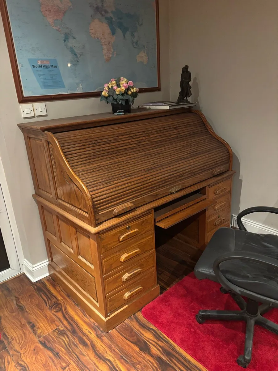 Writing desk - Image 1
