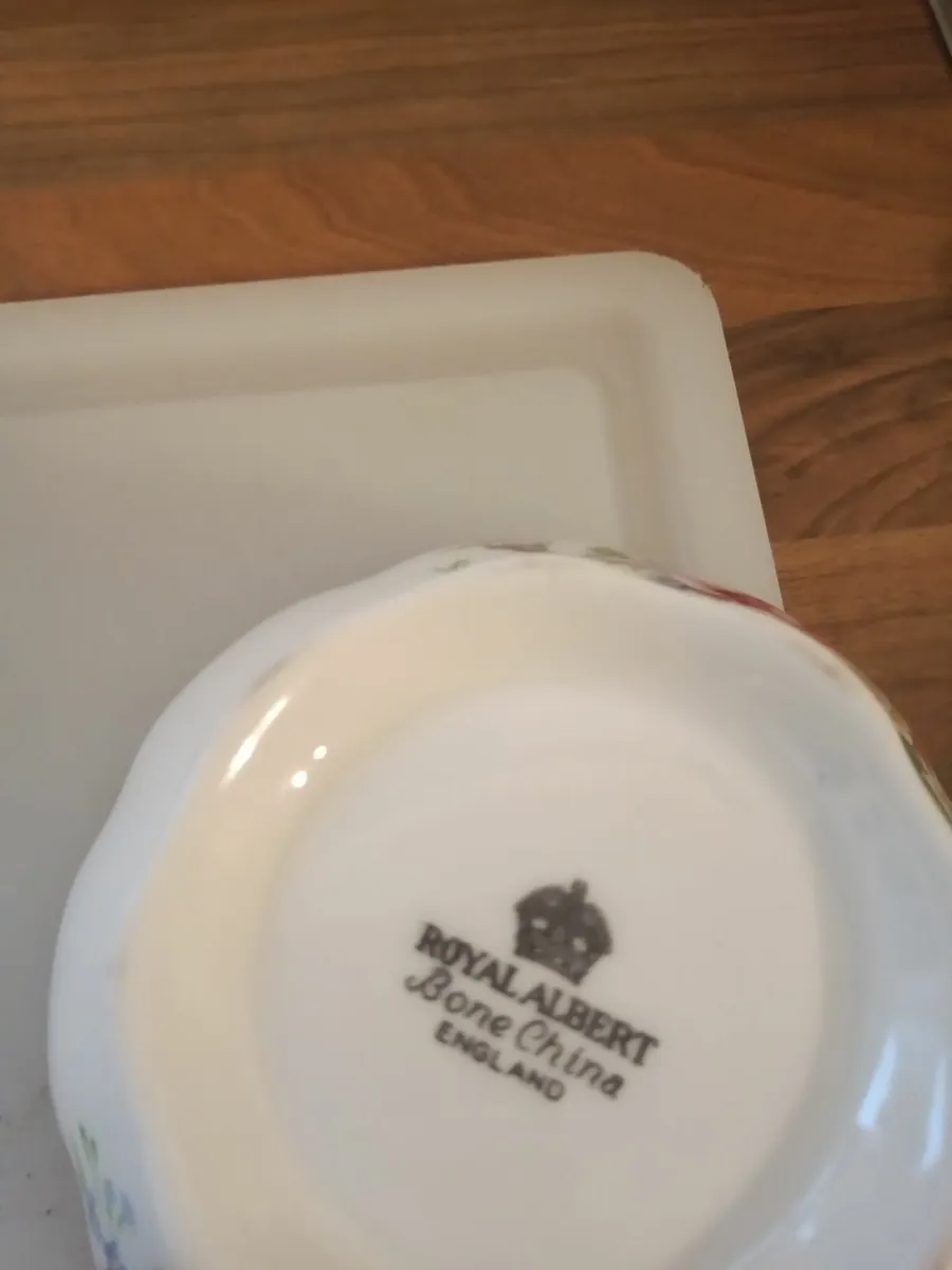 Royal Albert tea set - Image 4