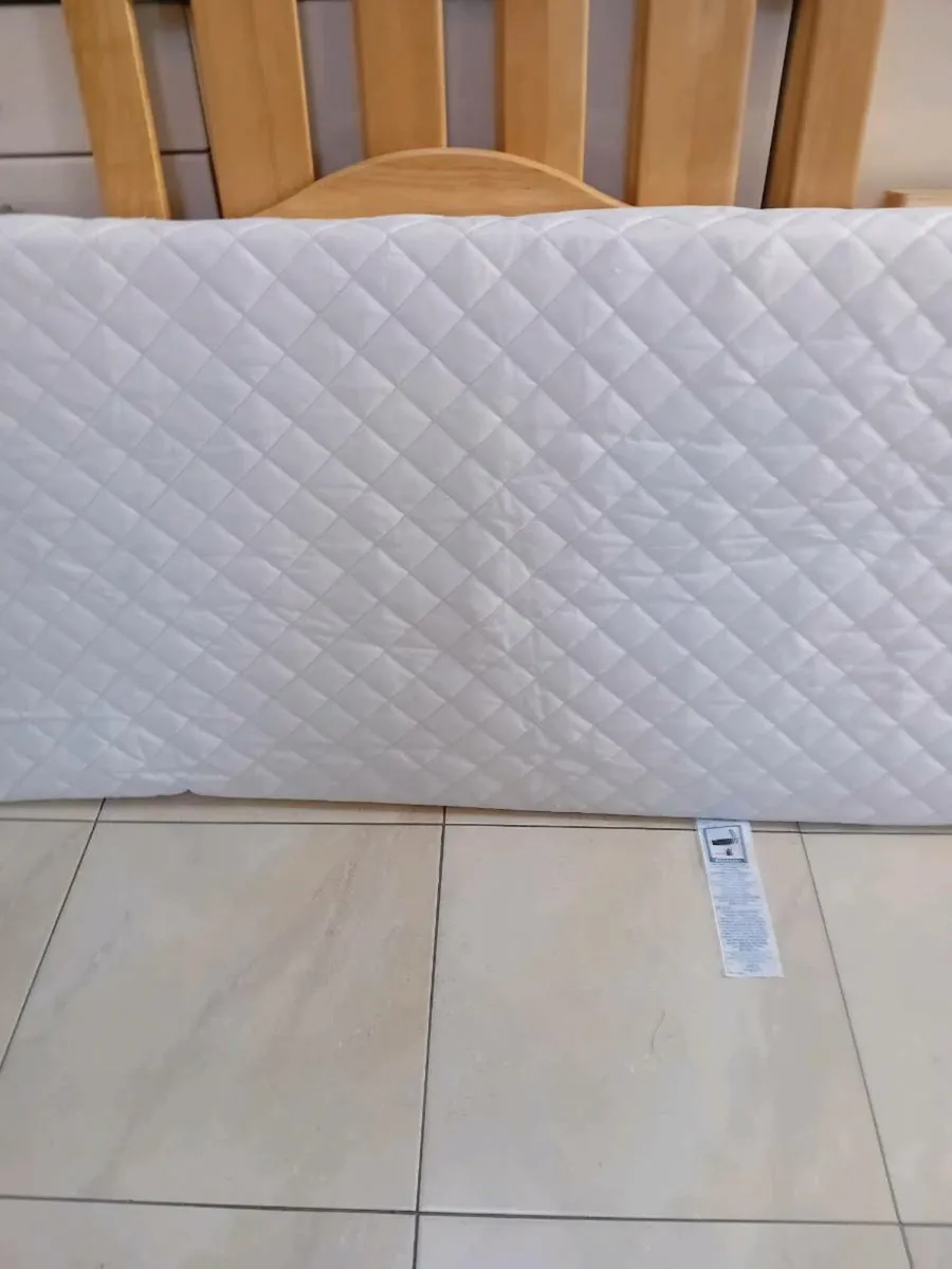 MAMAS & PAPAS BABY COT / BED + MATTRESS - Image 4